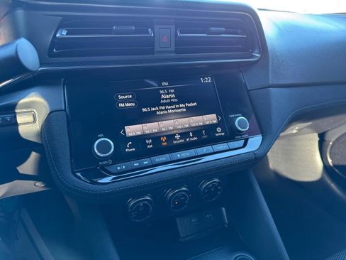 Used 2025 Nissan Z Sport w/ Floor Mat Package image 15