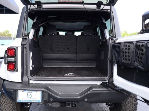 Used 2023 Ford Bronco Raptor AWD/4WD image 18