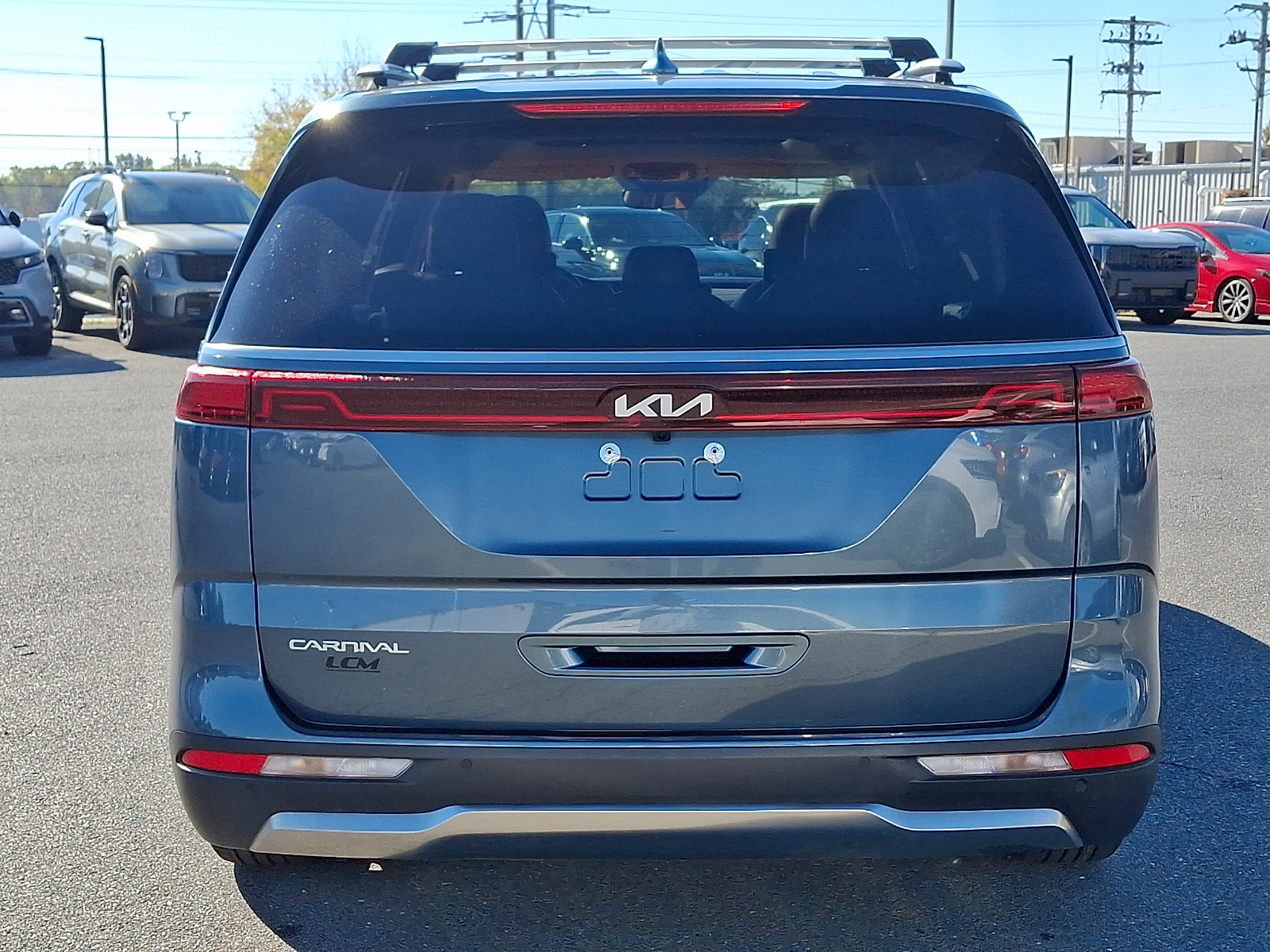 Used 2024 Kia Carnival SX Prestige FWD image 5