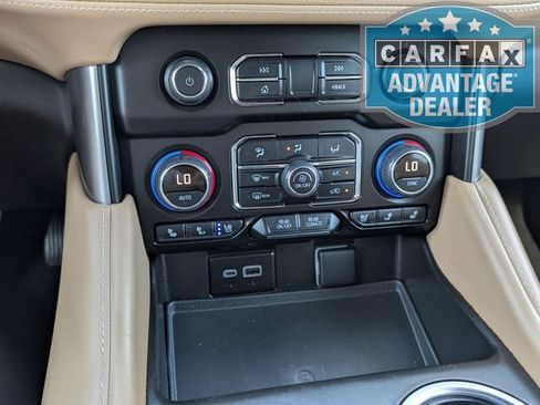 Used 2024 Chevrolet Tahoe Premier AWD/4WD image 9