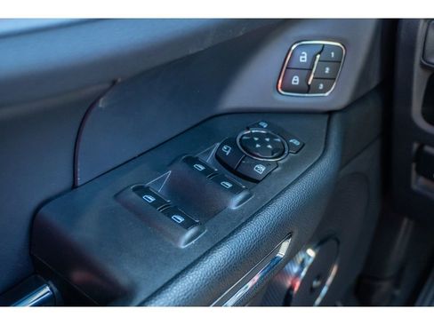 Used 2024 Ford Expedition Limited image 29