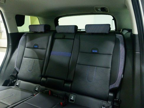 Used 2025 MINI Cooper Countryman S image 16