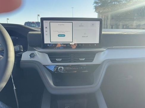 New 2026 Ford Explorer Active w/ Active Comfort Package image 13