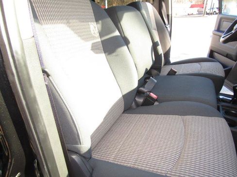 Used 2010 Dodge Ram 2500 Truck ST w/ ST Popular Equipment Group image 36