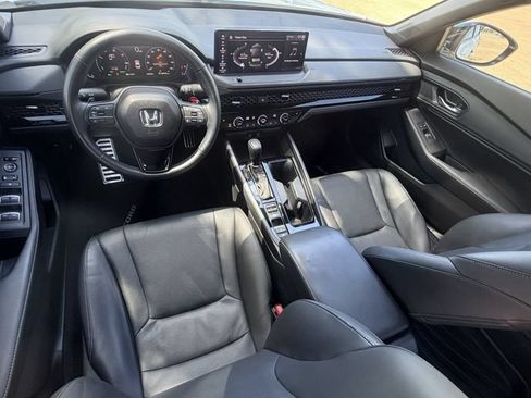 Used 2023 Honda Accord Sport image 13