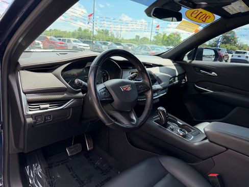 Used 2019 Cadillac XT4 Sport w/ Cold Weather Package AWD/4WD image 14