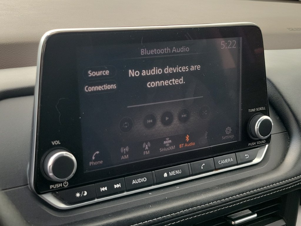 Certified 2023 Nissan Rogue SV FWD image 24