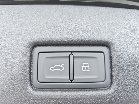 New 2025 Audi SQ5 Premium Plus image 13