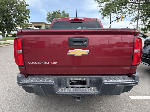 Used 2018 Chevrolet Colorado ZR2 AWD/4WD image 5