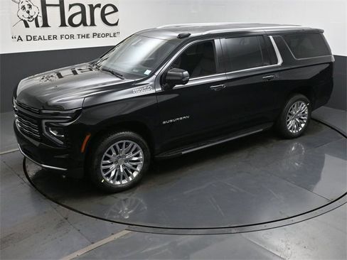 New 2026 Chevrolet Suburban High Country image 18