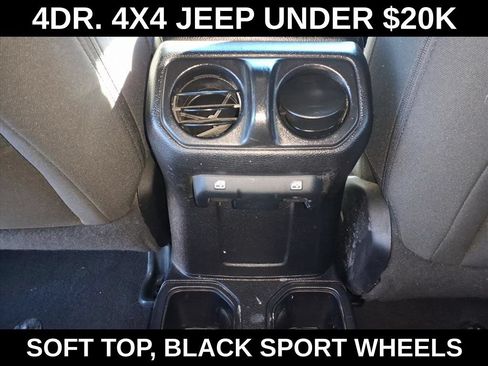 Used 2018 Jeep Wrangler Unlimited Sport S AWD/4WD image 25