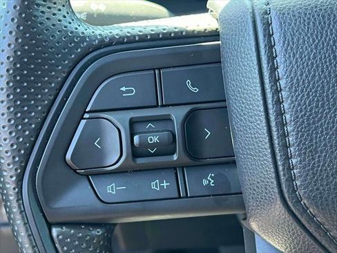 Certified 2026 Toyota Tacoma SR AWD/4WD image 19