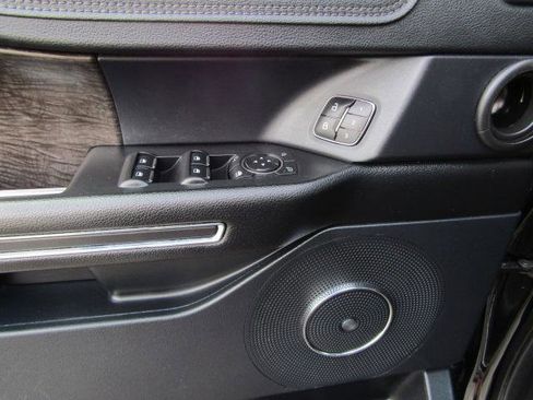 Used 2021 Ford Expedition Max Limited image 28