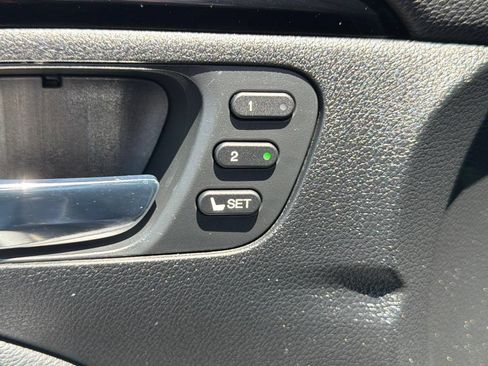 Used 2021 Honda Pilot Elite image 24