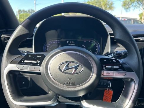 Certified 2024 Hyundai Santa Cruz SE AWD/4WD image 20