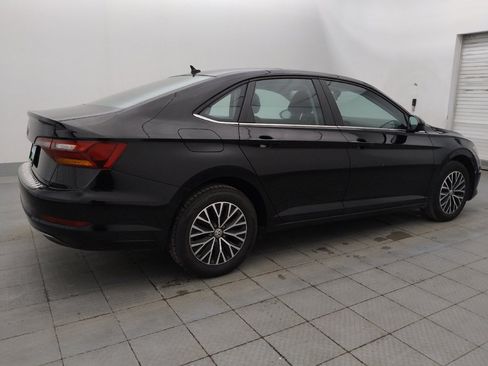 Used 2019 Volkswagen Jetta SE w/ Cold Weather Package FWD image 10