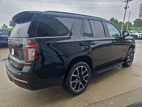 Used 2021 Chevrolet Tahoe RST w/ Luxury Package AWD/4WD image 12