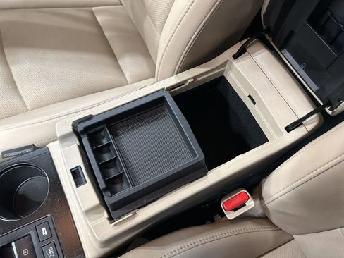 Used 2017 Subaru Outback 2.5i Limited image 24