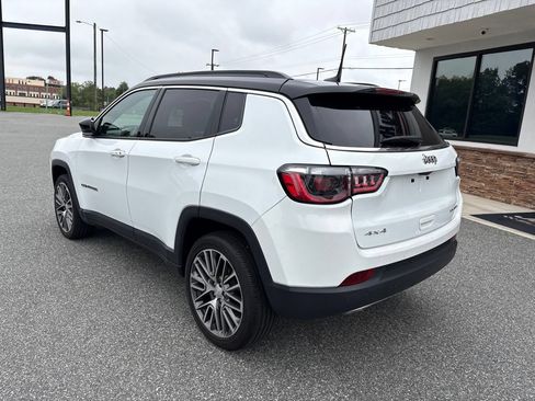 Used 2023 Jeep Compass Limited w/ Elite Group AWD/4WD image 7