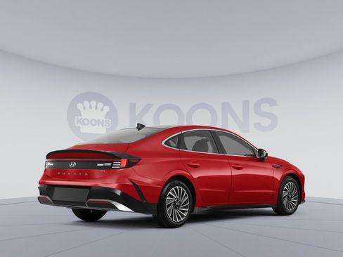 New 2026 Hyundai Sonata Limited FWD image 4