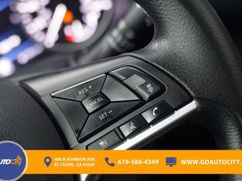 Used 2024 Nissan Sentra SV FWD image 20