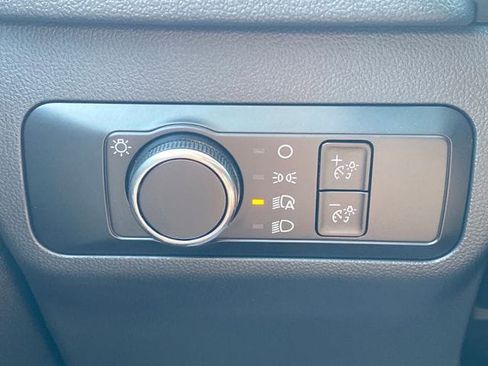 New 2025 Ford Escape Active w/ Cold Weather Package image 32