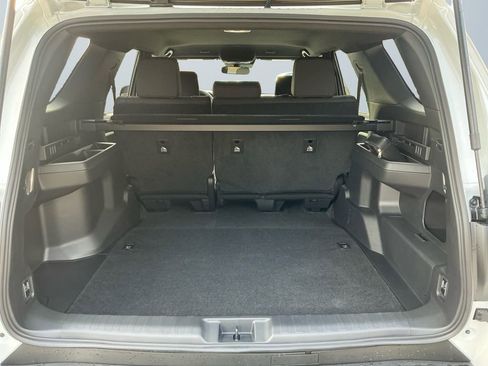 Used 2026 Toyota 4Runner SR5 image 17