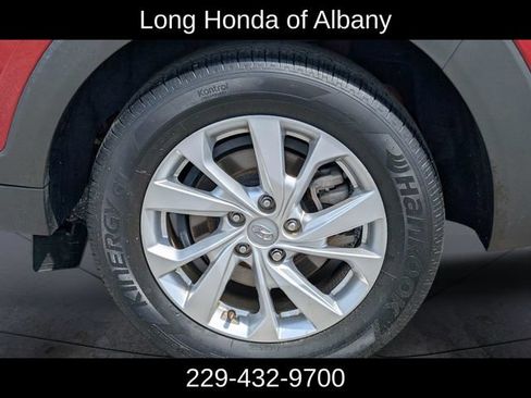 Used 2021 Hyundai Tucson Value FWD image 11