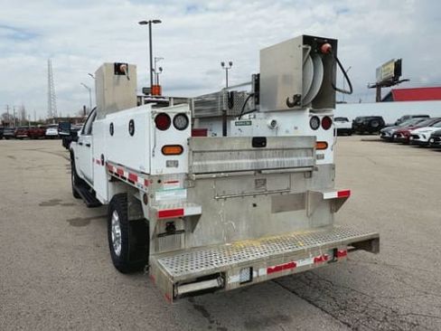 Used 2022 Chevrolet Silverado 2500 W/T w/ WT Fleet Convenience Package AWD/4WD image 12