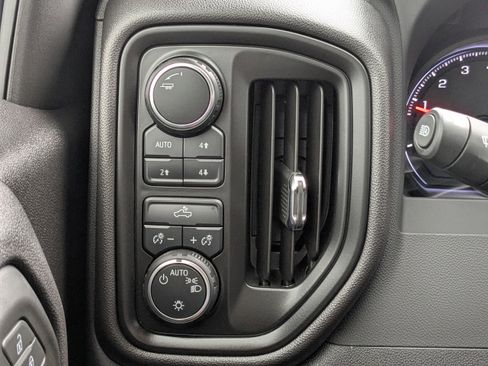 Used 2024 Chevrolet Silverado 1500 Custom Trail Boss w/ LPO, Dark Essentials Package image 23