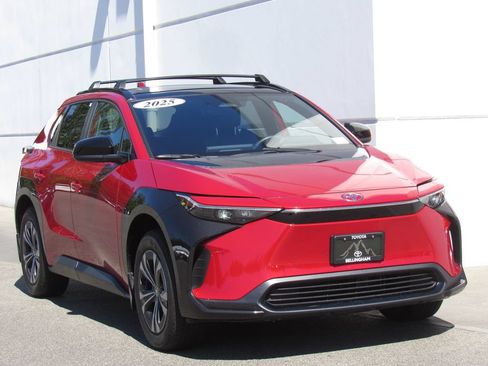 Certified 2025 Toyota bZ4X FWD w/ Weather Package image 2