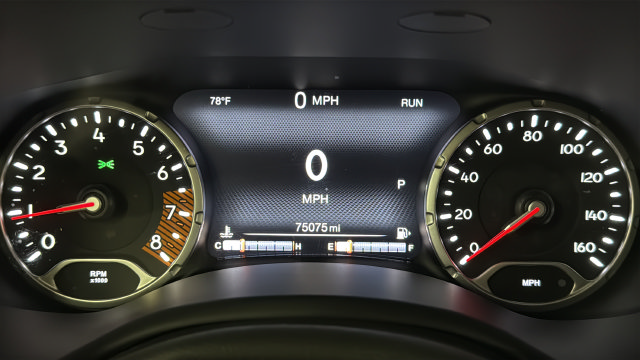 Used 2022 Jeep Renegade Latitude AWD/4WD image 16