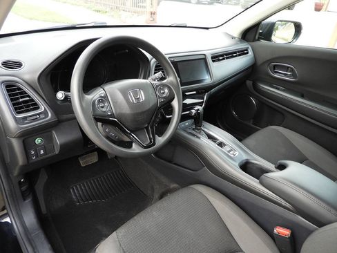 Used 2022 Honda HR-V EX image 14