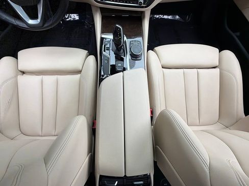 Used 2019 BMW 530e w/ Convenience Package RWD image 50