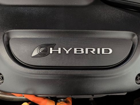 Used 2022 Chrysler Pacifica Touring-L w/ S Appearance Package FWD image 55