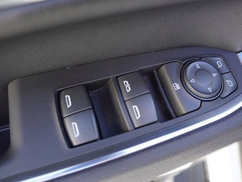 Certified 2025 Chevrolet Silverado 2500 LT w/ Convenience Package image 20