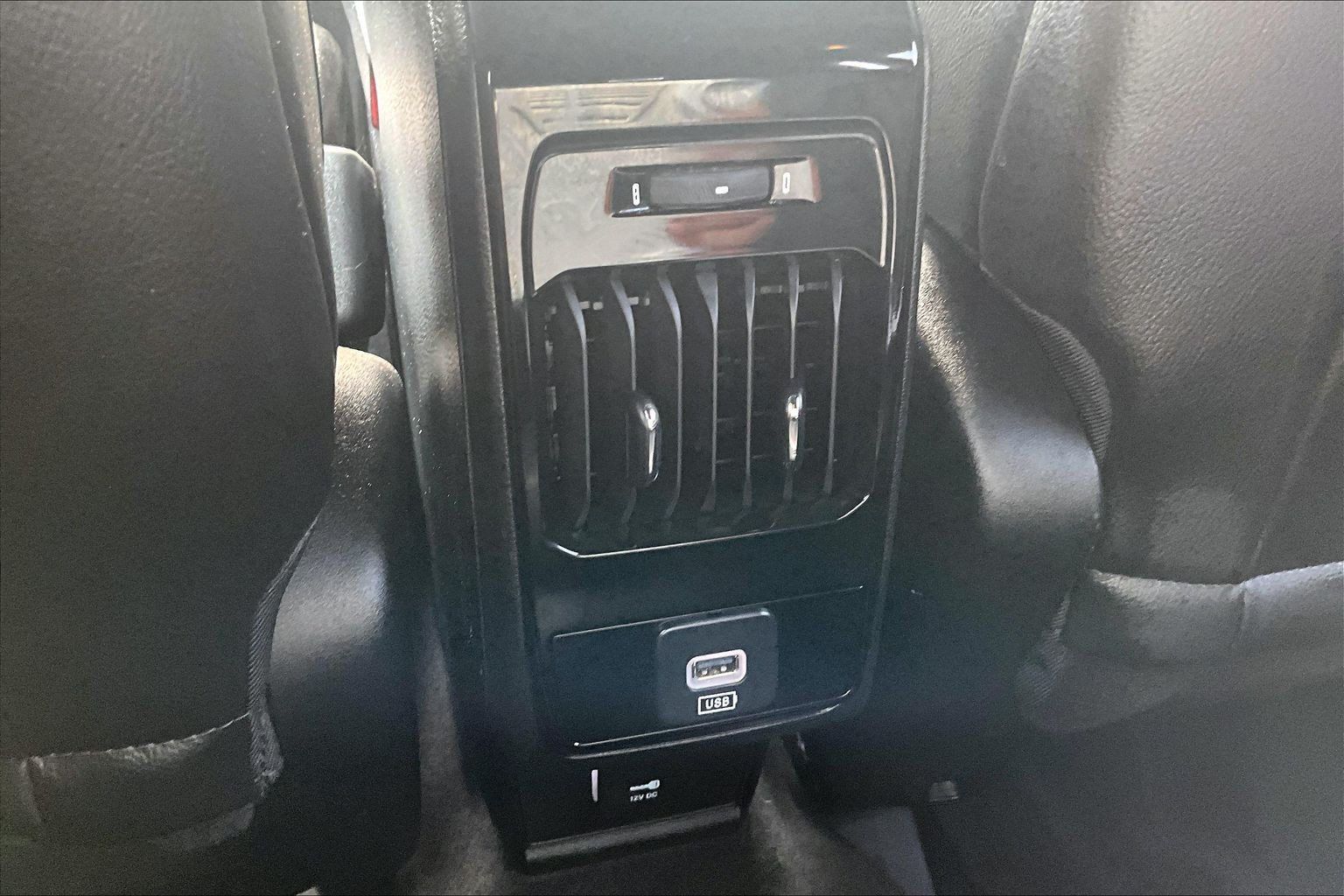Used 2023 Jeep Compass Limited AWD/4WD image 37