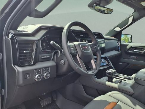 New 2026 GMC Sierra 1500 AT4 w/ AT4 Premium Package AWD/4WD image 12