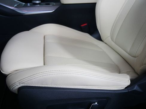 New 2026 BMW 430i Convertible w/ Premium Package image 10