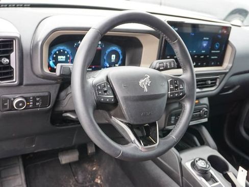Used 2025 Ford Bronco Sport Big Bend AWD/4WD image 5