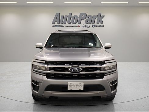 Used 2022 Ford Expedition Max Limited AWD/4WD image 4