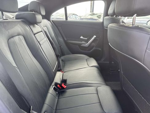 Used 2025 Mercedes-Benz CLA 250 image 9
