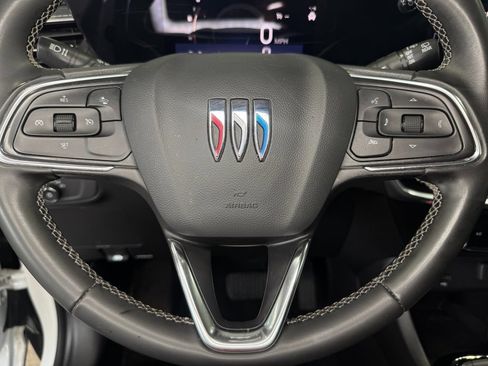 Used 2024 Buick Encore GX Preferred FWD image 15