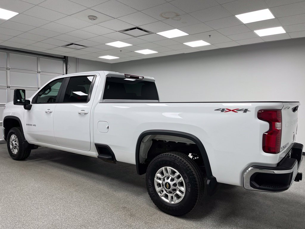 Used 2026 Chevrolet Silverado 2500 LT AWD/4WD image 7