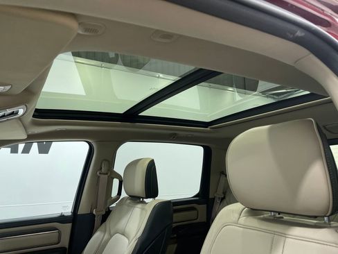 Used 2019 RAM 1500 Limited image 12