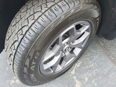 Used 2024 Ford Bronco Sport Badlands image 7