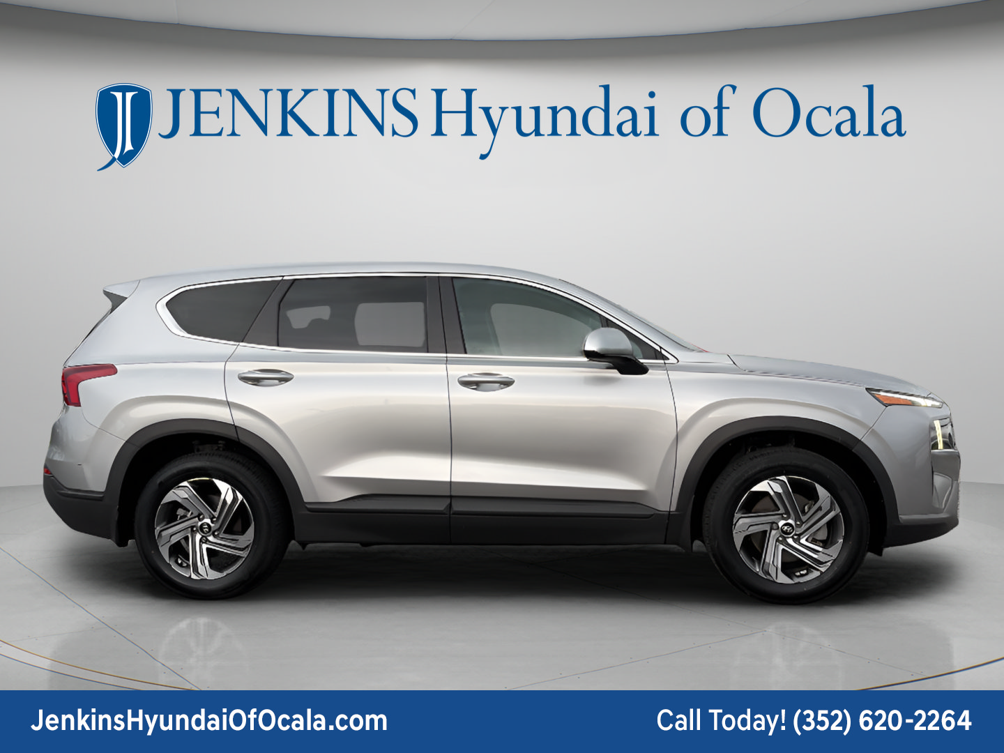 Certified 2023 Hyundai Santa Fe SE w/ Cargo Package FWD image 2