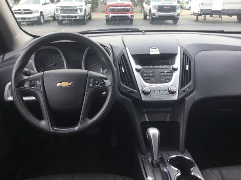 Used 2014 Chevrolet Equinox LS AWD/4WD image 10