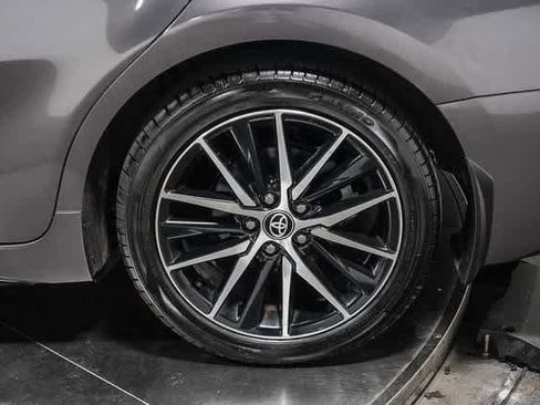 Certified 2023 Toyota Camry SE image 11