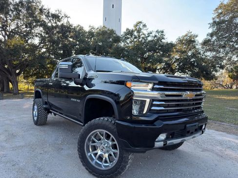 Used 2023 Chevrolet Silverado 2500 High Country w/ Safety Package II image 35